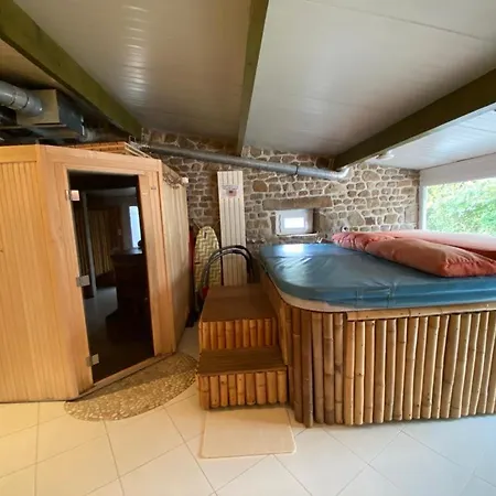 Villa Moulin Du Gast 35pers : Jacuzzi Sauna Billard Baby